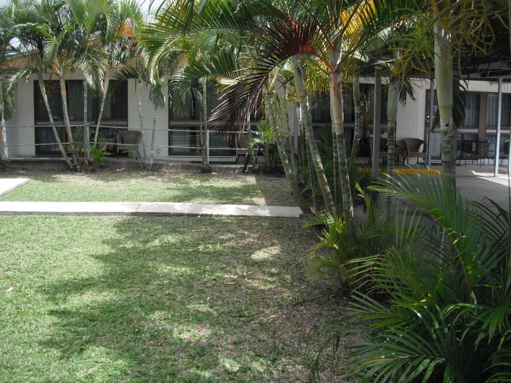 Cool Palms Motel Mackay Exterior foto